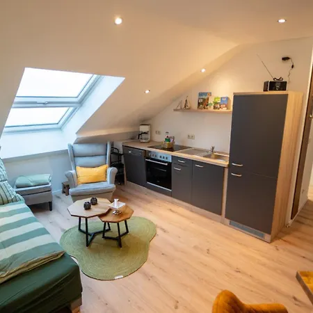 Ferienapartment Am Rosenberg *